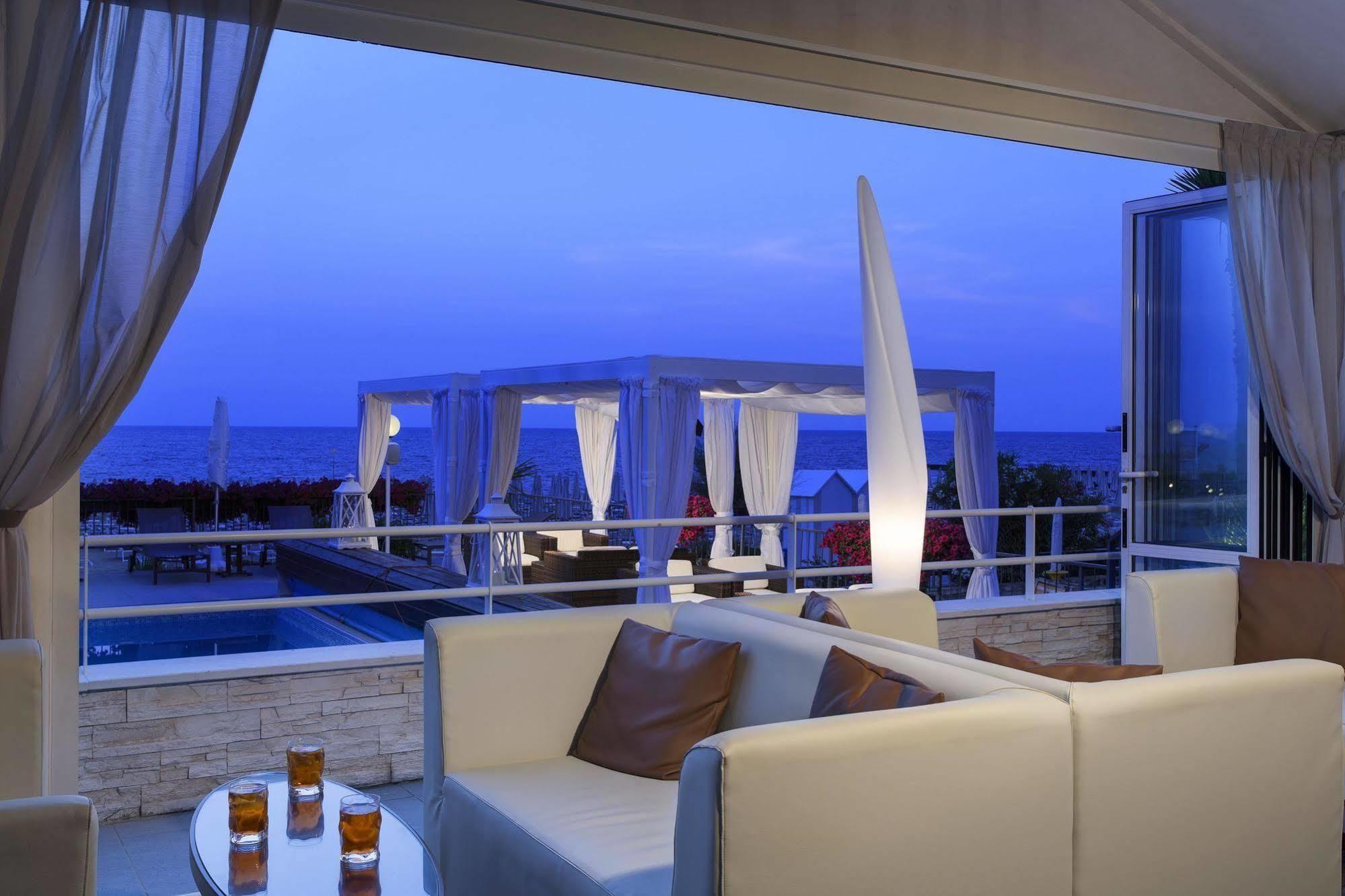 Victoria Frontemare Beach & Spa Hotel Jesolo Dış mekan fotoğraf