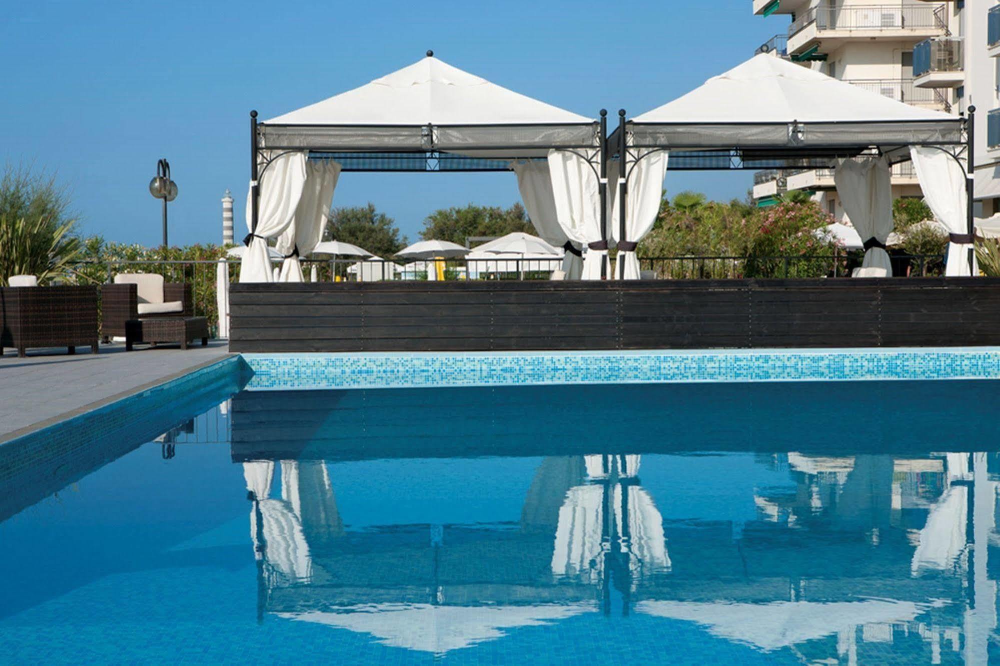 Victoria Frontemare Beach & Spa Hotel Jesolo Dış mekan fotoğraf